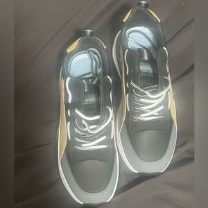 Sneakers, Men’s, Trendy!